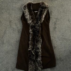 Brown sweater with fur